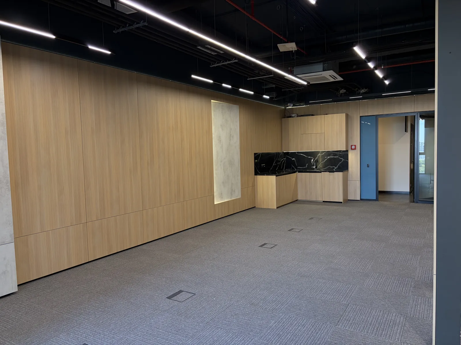 Офис 98 м² TRILLIANT, 1